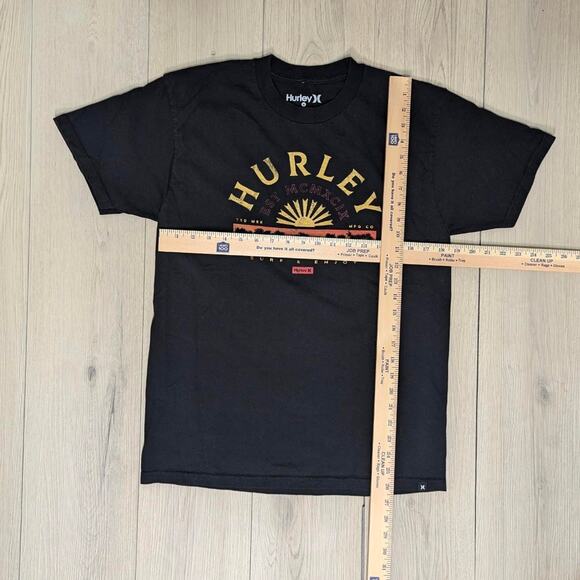 Hurley black graphic print sz Medium graphic t-shirt - Picture 4 of 5
